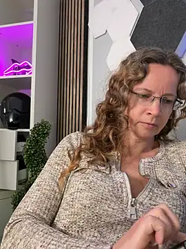 AnnikaRose 라이브 XXX 채팅