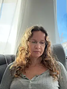 AnnikaRose Adlı Modelin Web Kamerası Şovu