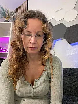 AnnikaRose 在線直播表演