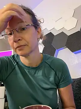 AnnikaRose Chat XXX in diretta