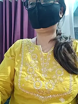 Aishwaryaa_69's Webcam Show