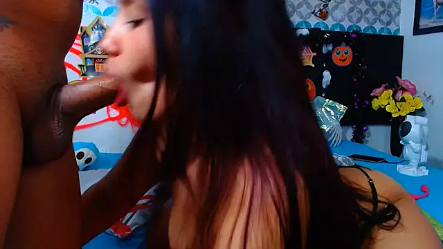 pleasure_and_fantasy's Webcam Show