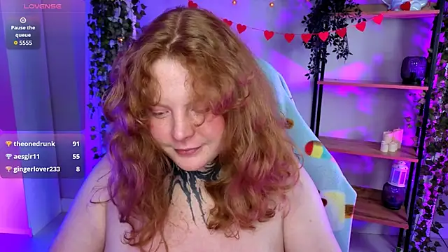 צ'אט XXX בשידור חי של Cassie_xKiss