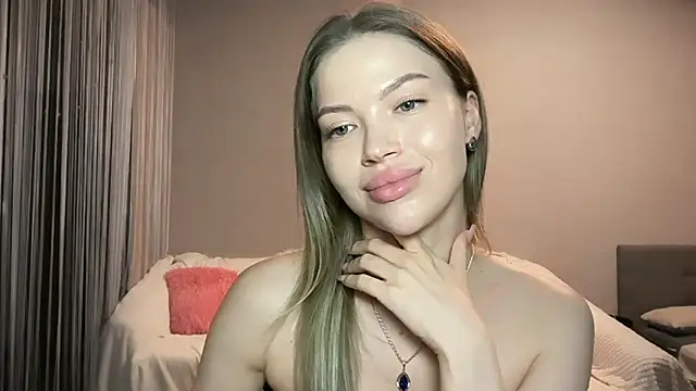Chat +18 de EmmyMills ao vivo