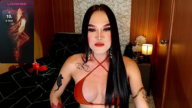 Show de UnforgetableSupira na webcam