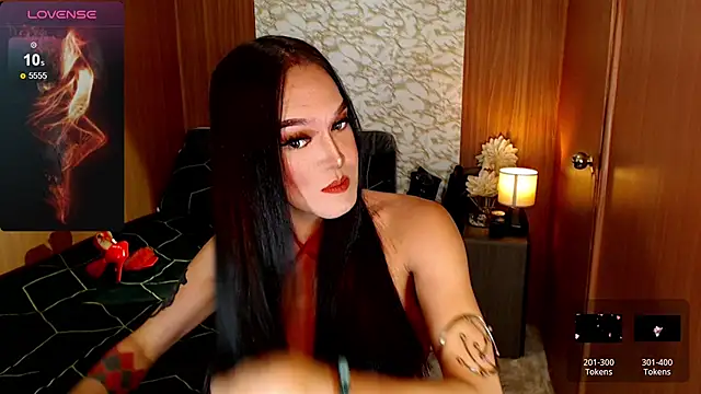 Show de UnforgetableSupira na webcam