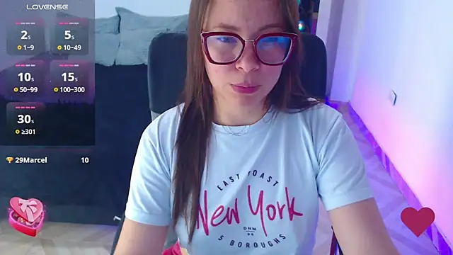 Chat XXX en directo de SharonR1