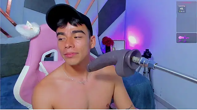 its_liam18's Webcam Show