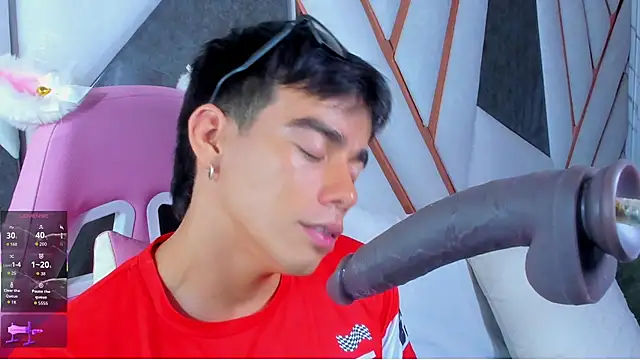 Alejandro_karter18 在線直播表演