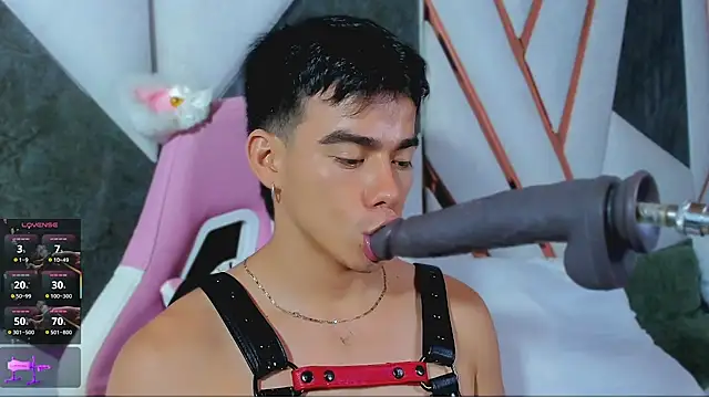 Alejandro_karter18's Webcam Show