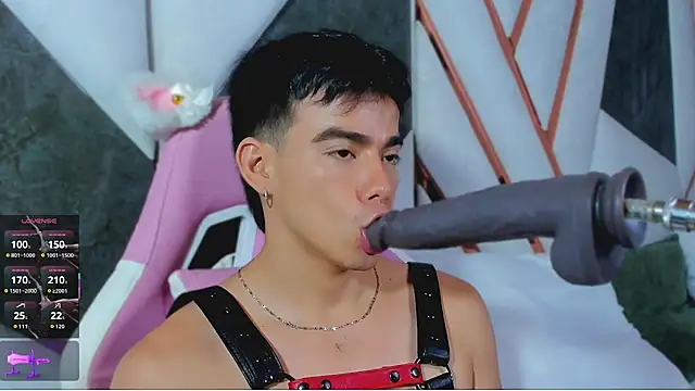 Alejandro_karter18's Webcam Show