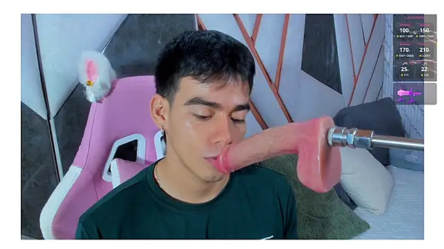 Alejandro_karter18 Шоу с уебкамера
