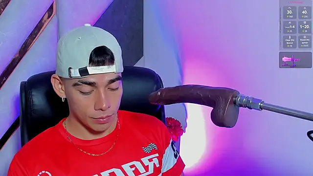 Pokazy przed kamerką – Alejandro_karter18