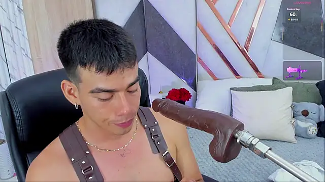Show de Alejandro_karter18 na webcam