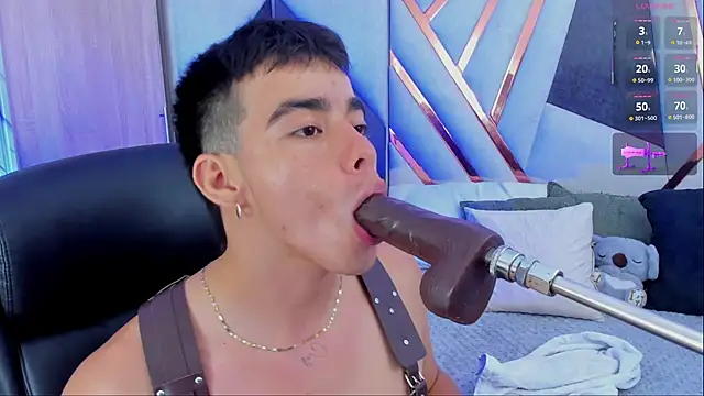 Pokazy przed kamerką – Alejandro_karter18