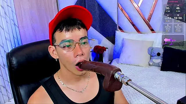 Pokazy przed kamerką – Alejandro_karter18