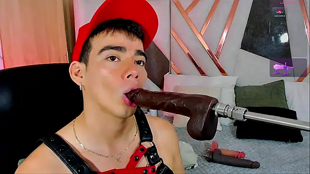 Alejandro_karter18 Webcam-Show