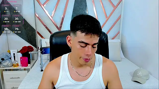 Alejandro_karter18 webcam show