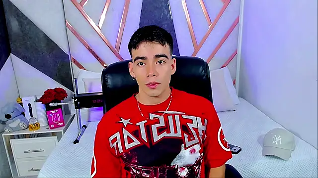 Alejandro_karter18 – Kamerová šou