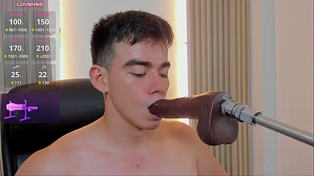 Alejandro_karter18 Adlı Modelin Web Kamerası Şovu