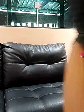 Barbara_Squirt_ Adlı Modelin Canlı Sohbet Odası
