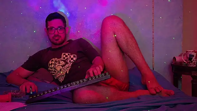 Show modela Morpheus-the-oniro na web-kameri
