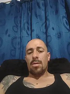 fire_menxxx001 Show in webcam