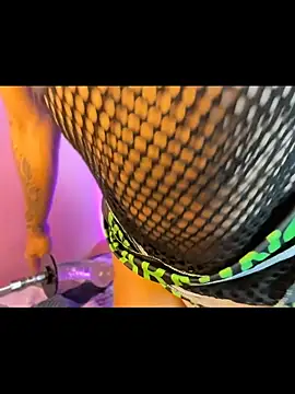 הופעת וובקאם של Naugth_channel_ts