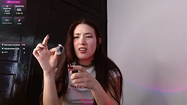 Lee_Haneul Adlı Modelin Canlı XXX Sohbeti