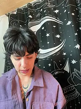 הופעת וובקאם של Morgana_X