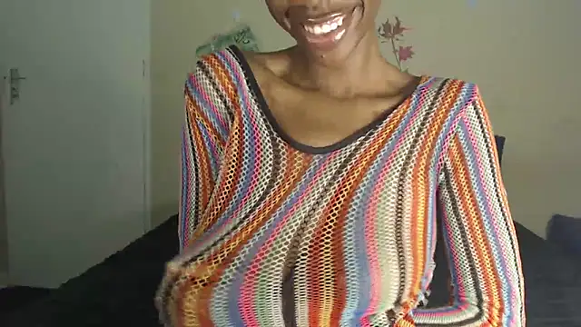Blacktittiex02's Live XXX Chat