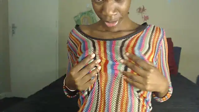 Blacktittiex02 live XXX chat