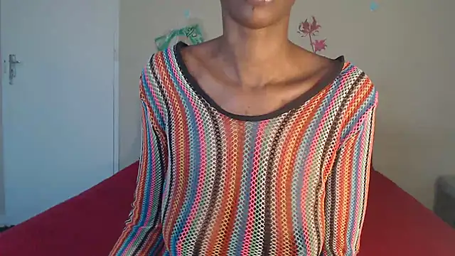 Blacktittiex02 Adlı Modelin Canlı XXX Sohbeti