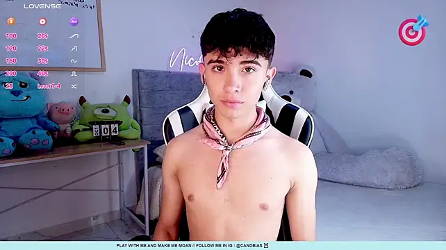 Show Webcam de Niico_Cruz