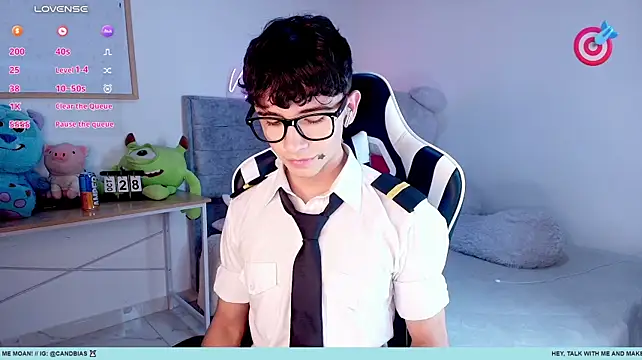 Niico_Cruz Show in webcam