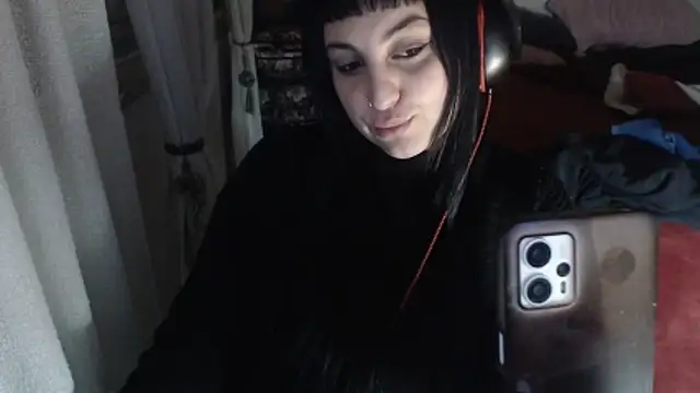 lady_rolinga Adlı Modelin Canlı XXX Sohbeti