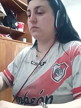 Chat +18 de ladyrolinga ao vivo