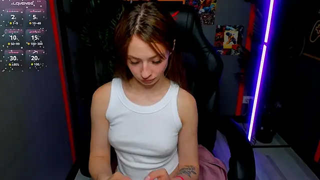 Živý XXX chat PollyMillees