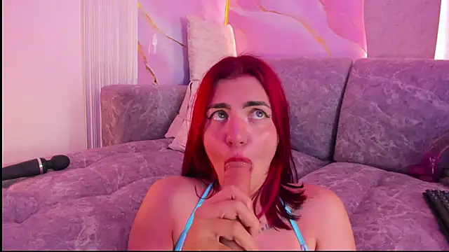 IsisRouse's Webcam Show