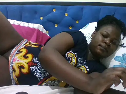 XXX chat uživo modela Africana20