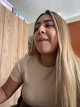 Miabonnett_ – Live XXX-chat