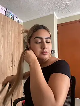Miabonnett_'s Live XXX Chat