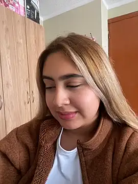 Miabonnett_ Live XXX-chat
