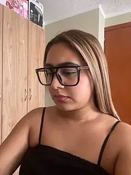 Miabonnett_ Live XXX-Chat