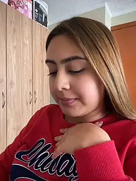 Chat +18 de Miabonnett_ ao vivo