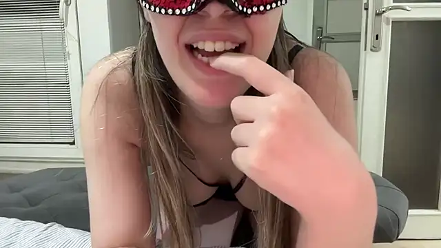 34x1Isabel34 live XXX chat