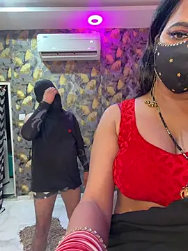 Chat +18 de item_GirI ao vivo