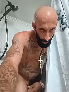 Better2gether Show in webcam
