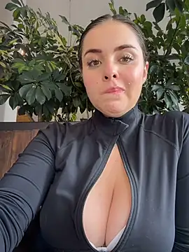 Alirawrzn Live XXX chat