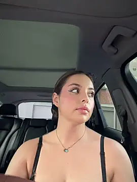 Alirawrz's Live XXX Chat